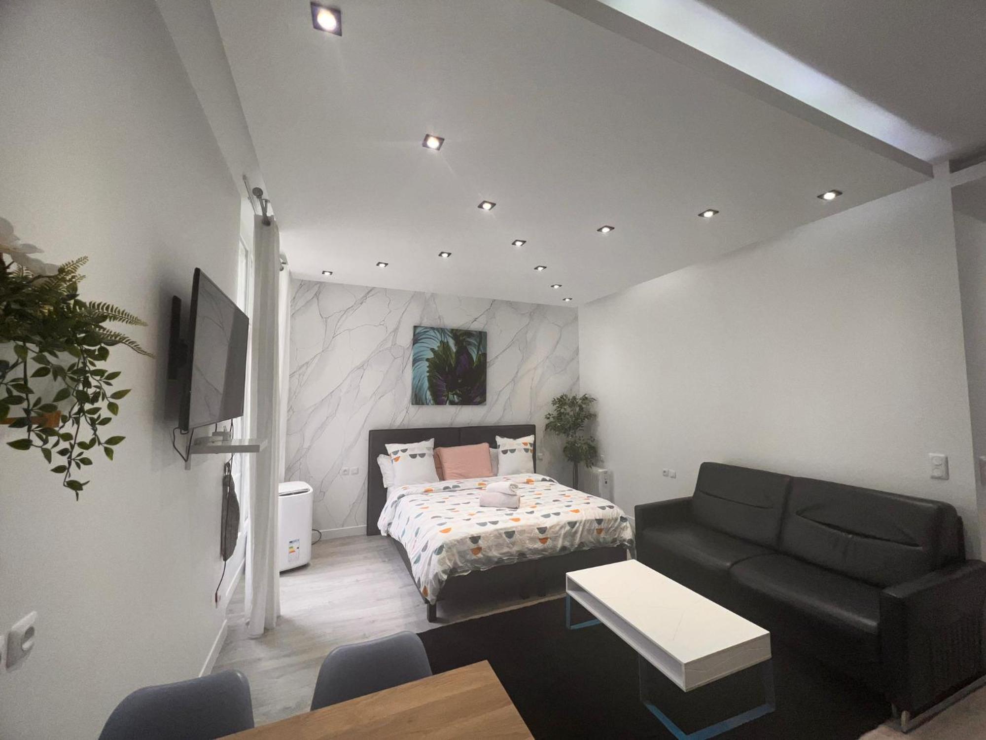 Cosy Studio Champs-Elysees - Hala ปารีส ภายนอก รูปภาพ